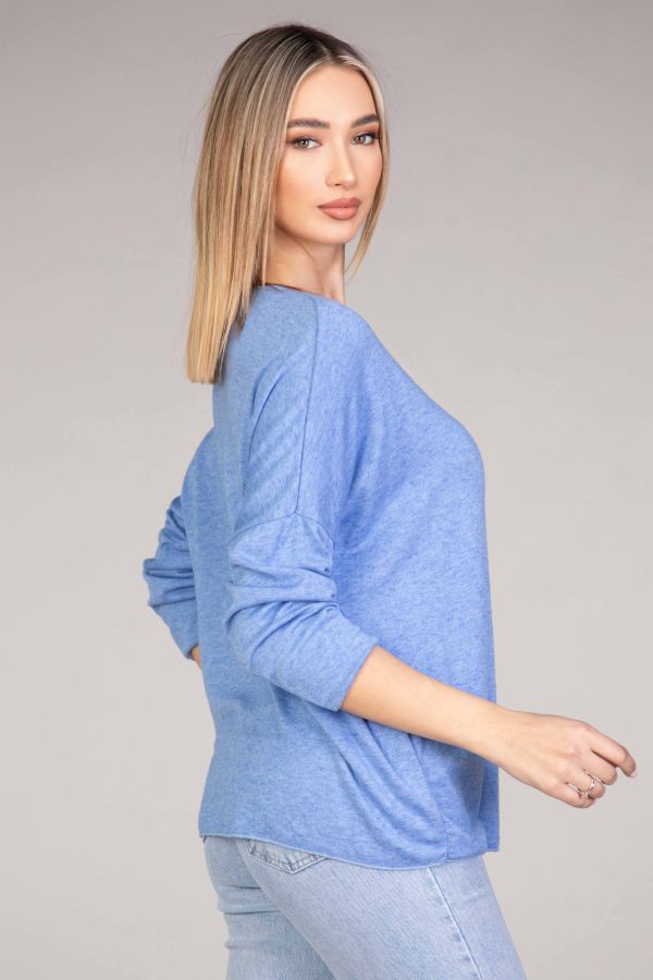 Longsleeve blouse in bat sleeves