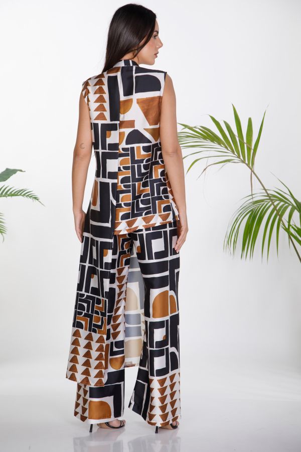 Sleeveless satin top with baroque details