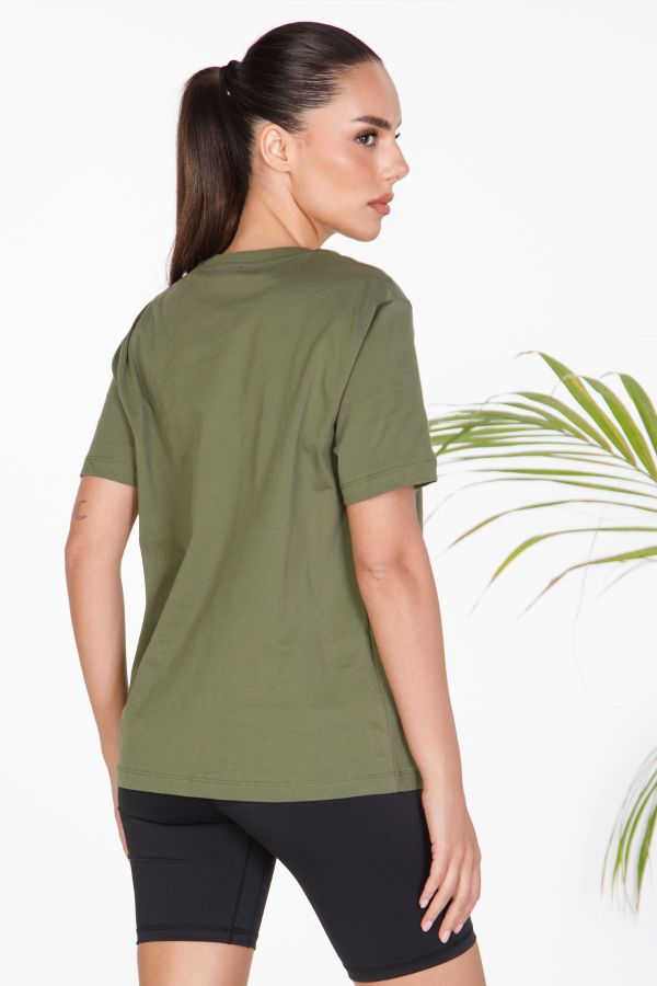 Basic round neck t-shirt