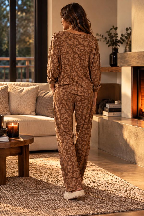 Σετ βελουτέ με animal print και παντελόνι wide leg - ΚΑΦΕ