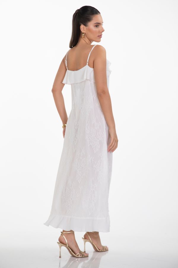 Maxi lace dress with ruffles