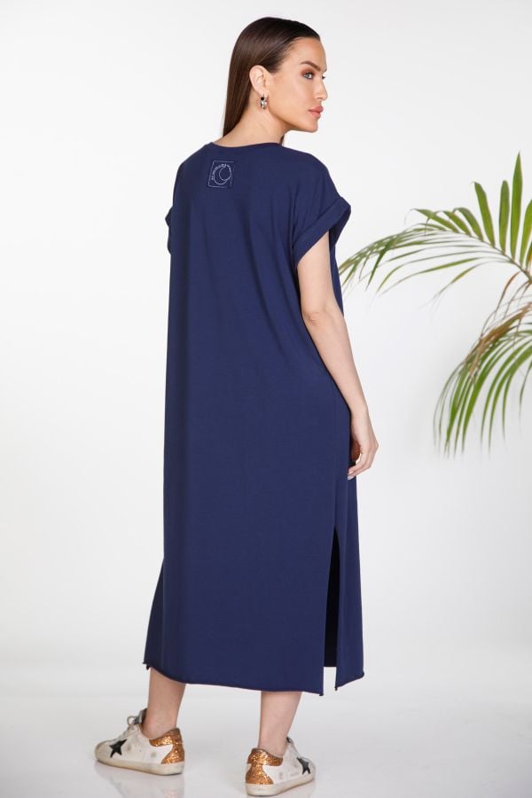 Midi T-shirt dress with side slits