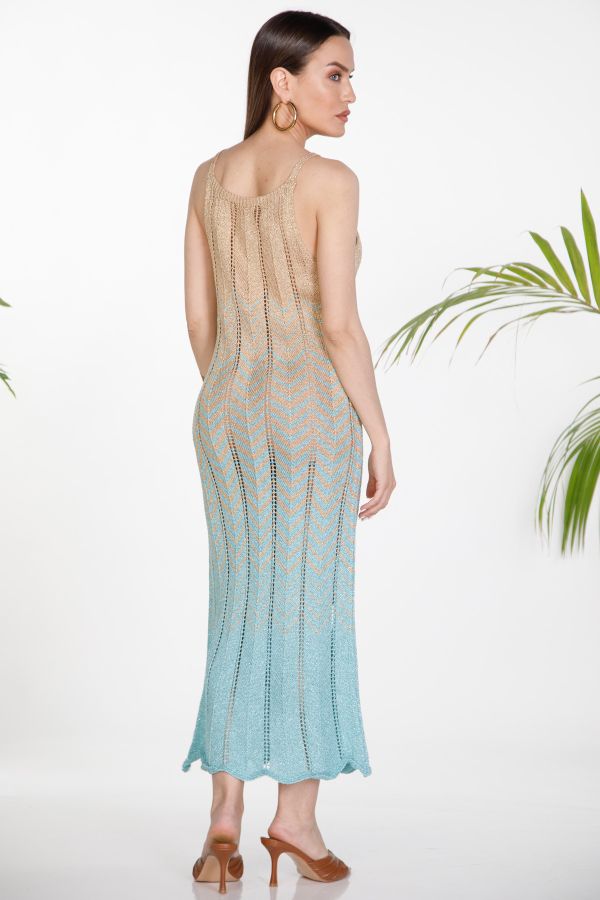 Maxi strap beachwear dress with zig-zag pattern