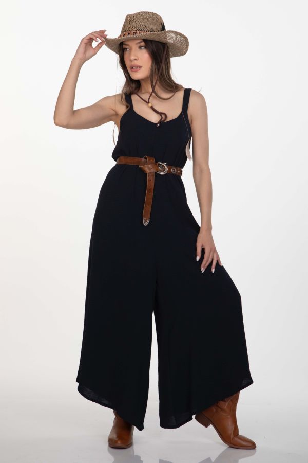 Oversized jumpsuit with wide straps
