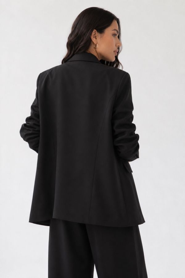 Oversize σακάκι με ψεύτικες τσέπες και κουμπιά