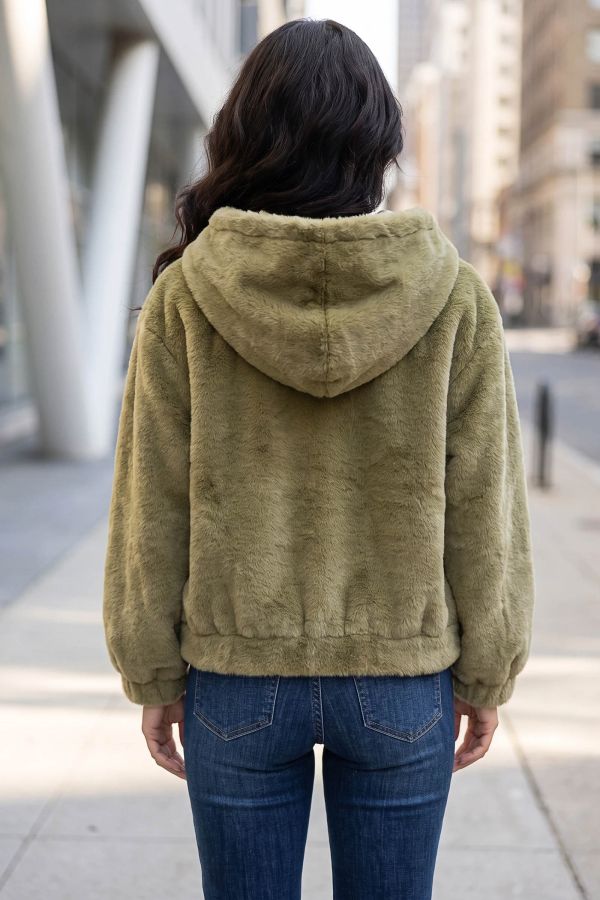 Γούνινο jacket με κουκούλα